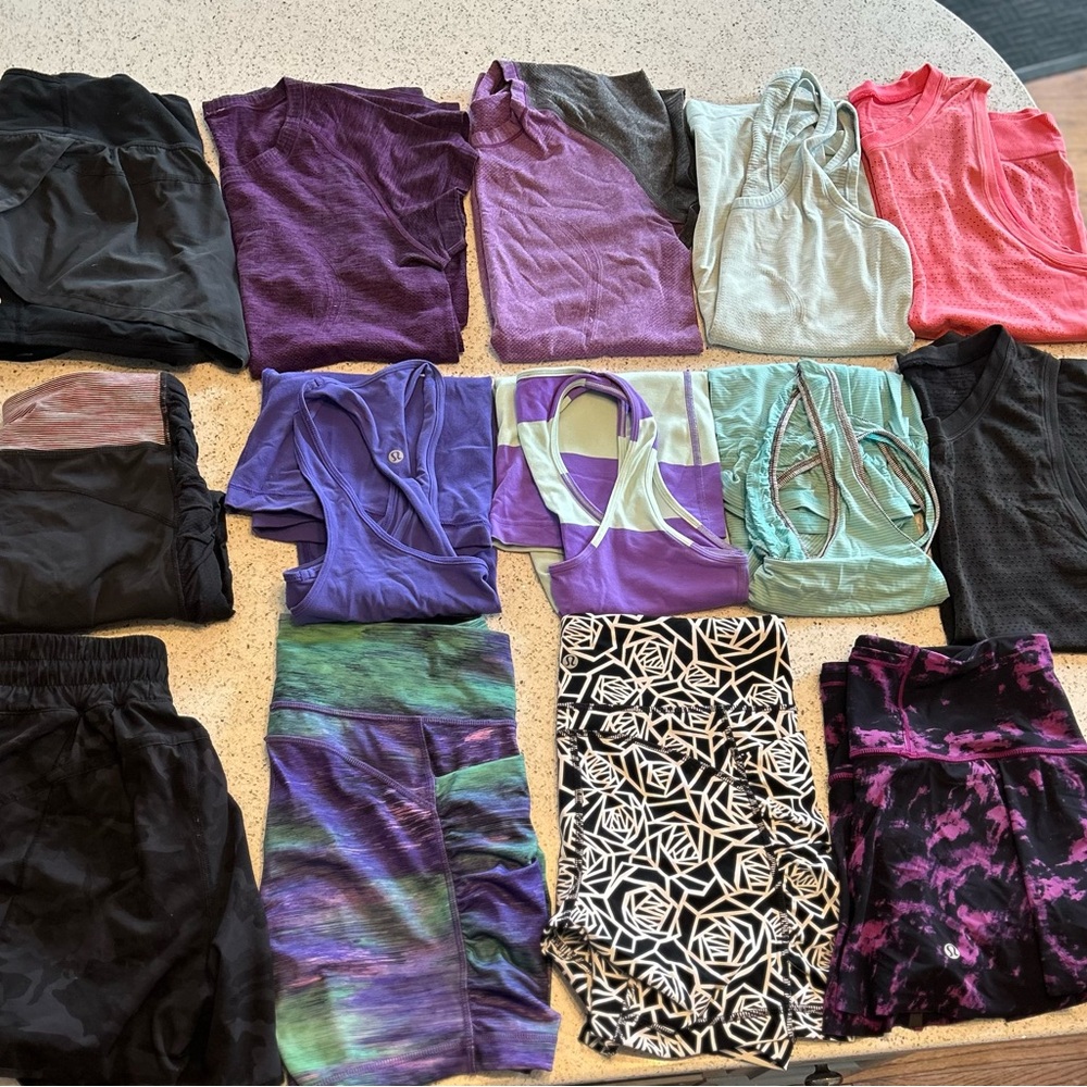 Lululemon size 6 Bundle - track that, swiftly- summer